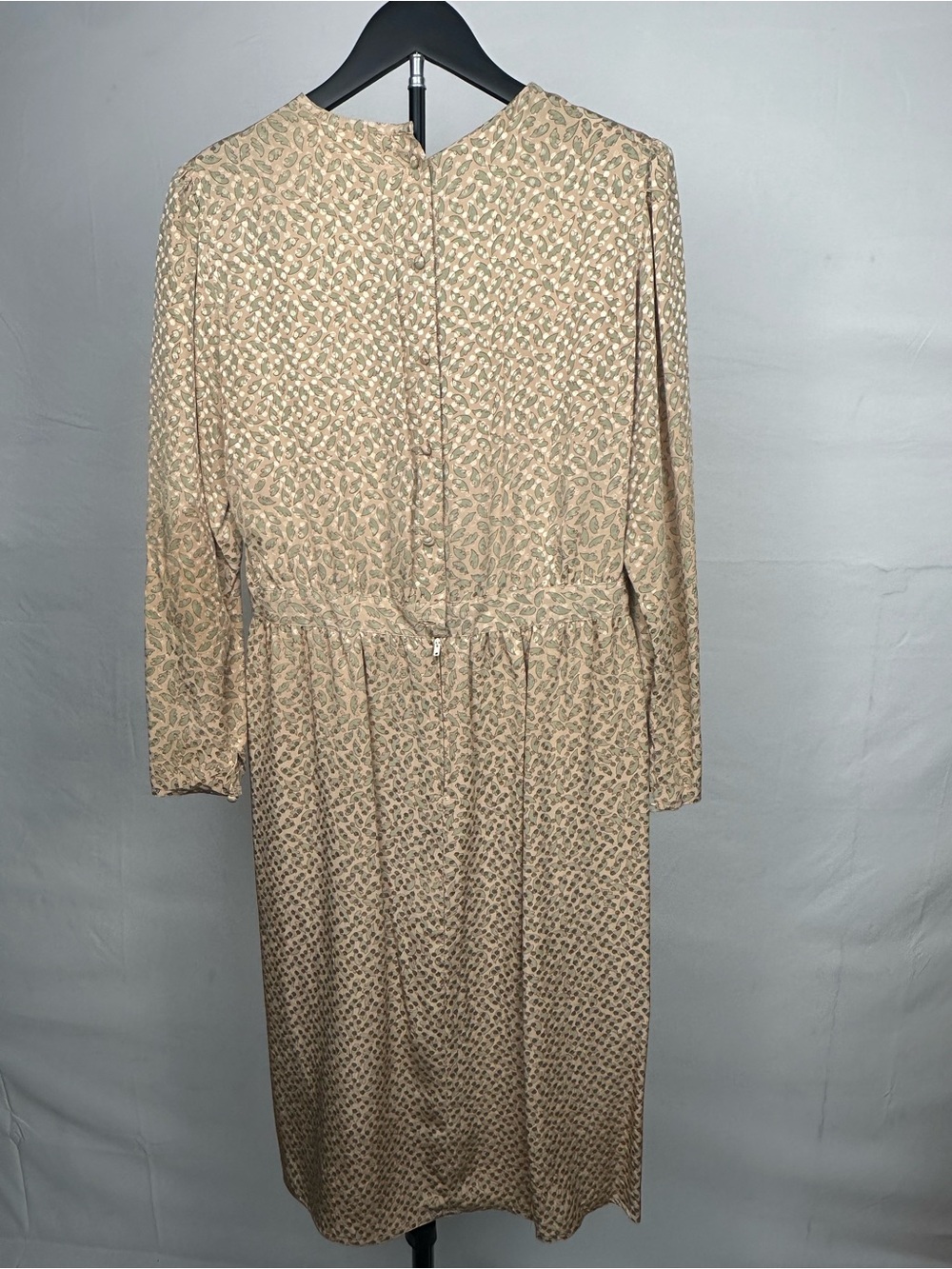 Vintage Maggy London 100% Silk Prairie Midi Dress Beige Sage Floral Size 8 - Picture 4 of 7